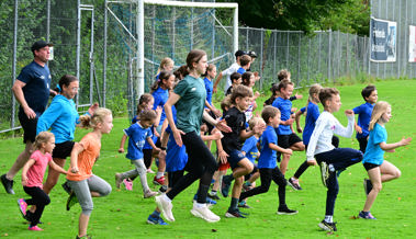Tradition lebt auf: «Da schnällscht Rüthner» begeistert Jung und Alt mit Sprintwettkämpfen Tradition lebt auf: «Da schnällscht Rüthner» begeistert Jung und Alt mit Sprintwettkämpfen