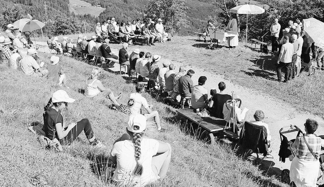 Die Messebesucherinnen und -besucher auf dem Schwamm. Bild: pd