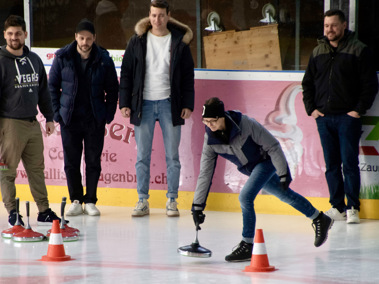 30 Bilder vom Eisstockschiessen-Grümpeli in Widnau