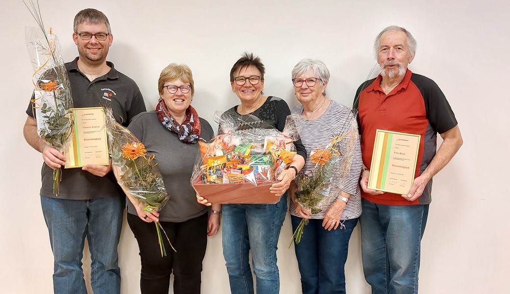 Drei Jahrzehnte im Verein aktiv: Zwei Männer sind neue Ehrenmitglieder im Samariterverein