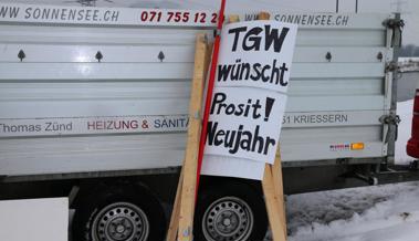 Einwassern für das Neujahrsschwimmen
