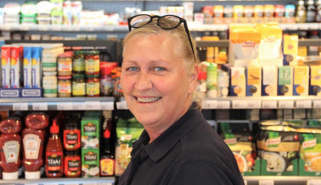 Daheim einen Notvorrat zu haben, kennt die Ladenbesitzerin Maria Kägi von klein auf. Daheim einen Notvorrat zu haben, kennt die Ladenbesitzerin Maria Kägi von klein auf.