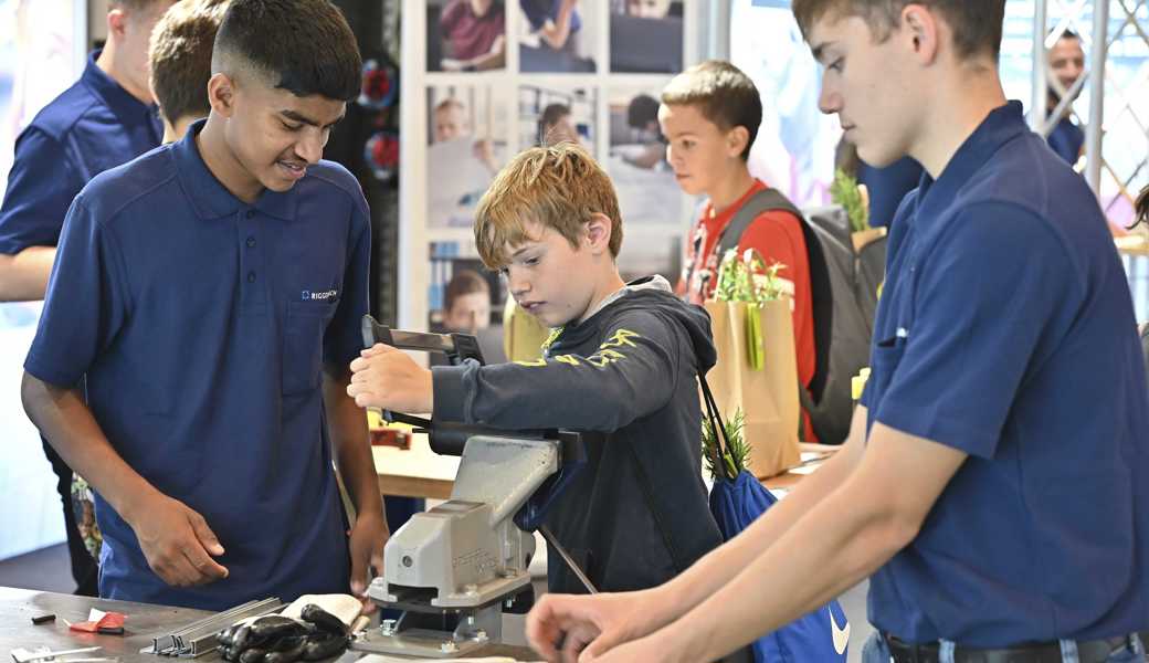 Es gibt eine Vielzahl an Berufsinformationsveranstaltungen. Die Arbeitsgruppe Schule und Wirtschaft möchte das Angebot bündeln und damit Doppelspurigkeiten vermeiden.  