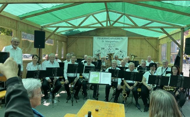 Frühschoppen mit der Veteranenmusik Rheintal