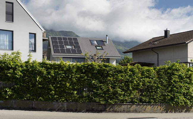 Gemeinde zahlt 2024 mehr als zehn Prozent weniger für Strom vom Hausdach