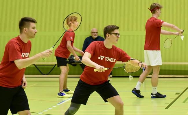 Badminton ausprobieren