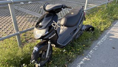 Fahrunfähig unterwegs - 47-Jähriger streift mit seinem Töff einen Zaun und stürzt