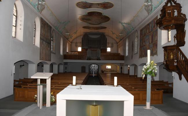 Die katholische Kirche Berneck wird gereinigt