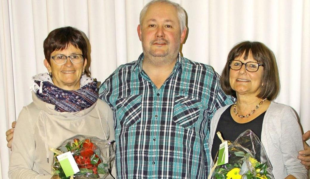 Edith Grand (links) und Eveline Kobelt sind nicht mehr im Biedermeier-Vorstand – dafür ist neu Peter Göldi dabei.