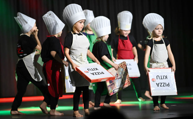 «Radio Balga» ging mit Gross und Klein gemeinsam auf Sendung