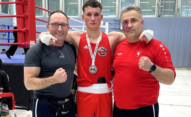 Timm Kellenberger siegt an Kämpfen in Root und in Gossau