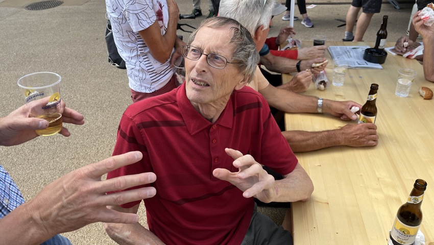 Bernhard Weiss Bernhard Weiss