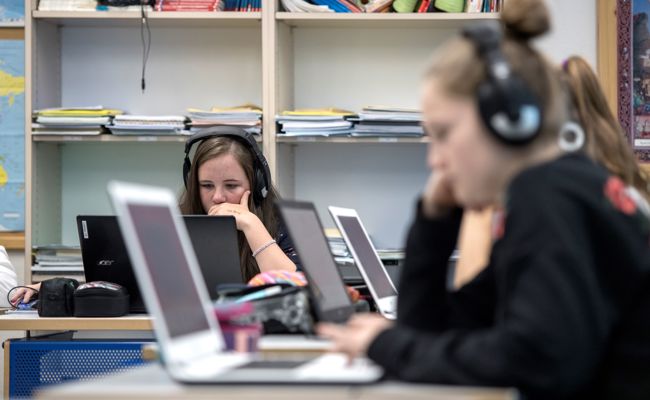 Künstliche Intelligenz schleicht sich ins Schulzimmer: «Verbot von ChatGPT wäre falsch»