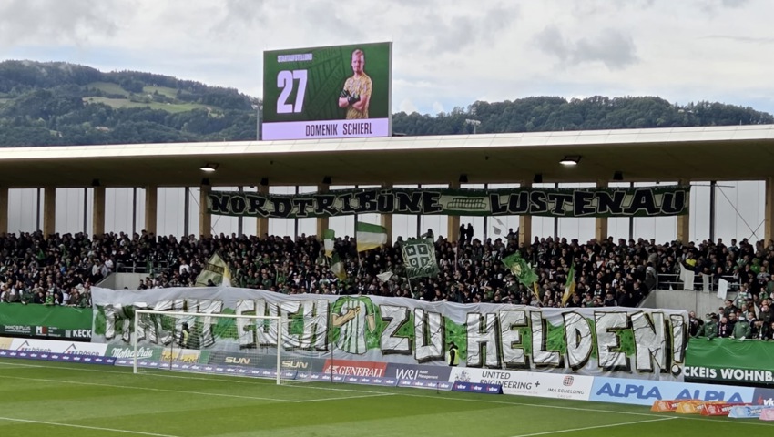 Der Auftrag der Fans an ihre Spieler war eindeutig.
