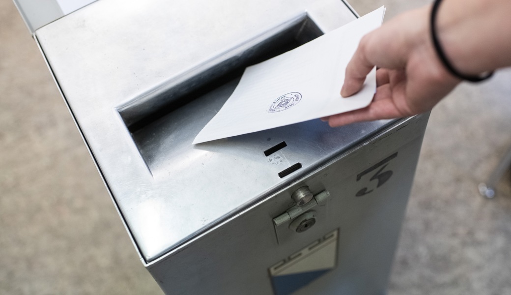 Neue Öffnungszeiten: Die Wahlurne bleibt künftig am Freitagabend geschlossen