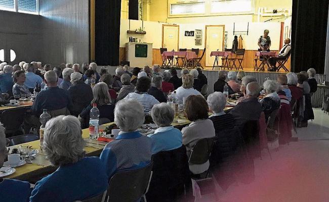 Herbstanlass für Senioren in der Mehrzweckhalle