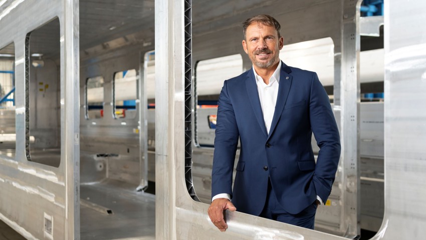 Wechsel in der Chefetage: Stadler Rail ernennt Philipp Brunner zum Nachfolger von Markus Bernsteiner