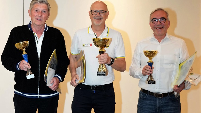 Reto Sieber (Mitte) siegte vor Benno Berchtold (links) und Roberto Zürcher. Reto Sieber (Mitte) siegte vor Benno Berchtold (links) und Roberto Zürcher.