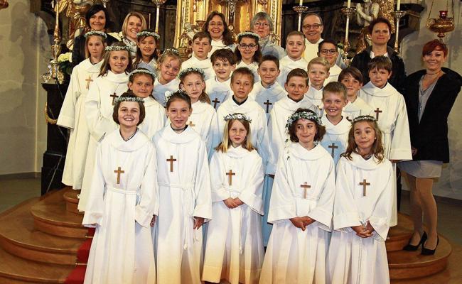 Zum ersten Mal Jesus in der Hostie empfangen