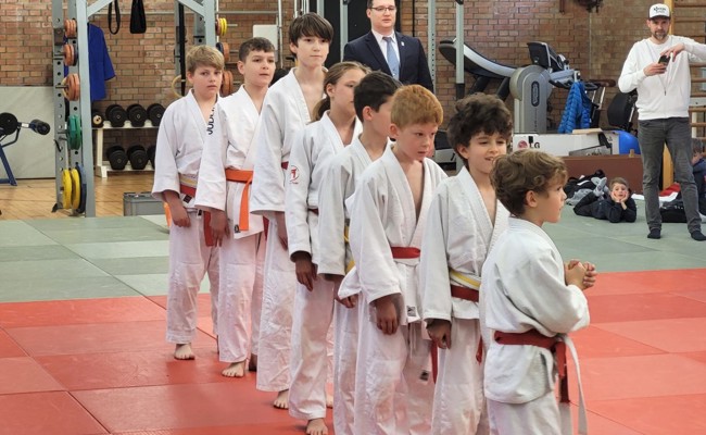 Starke Rheintaler Judokas holen bei Favoriten einen Punkt