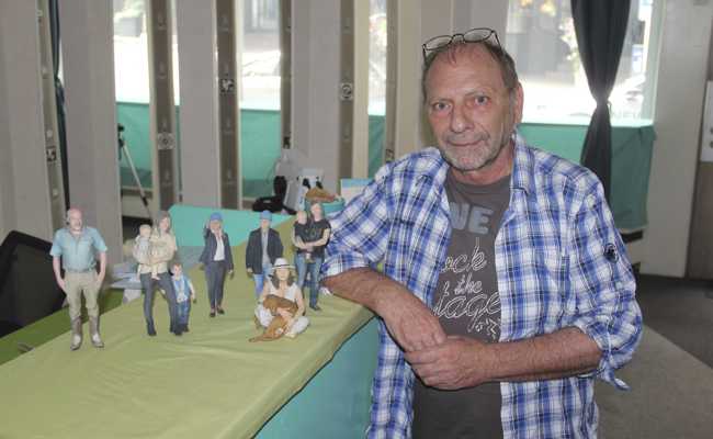 Fredy Lüchinger stellt mit seinem 3D-Drucker Klone im Miniformat her