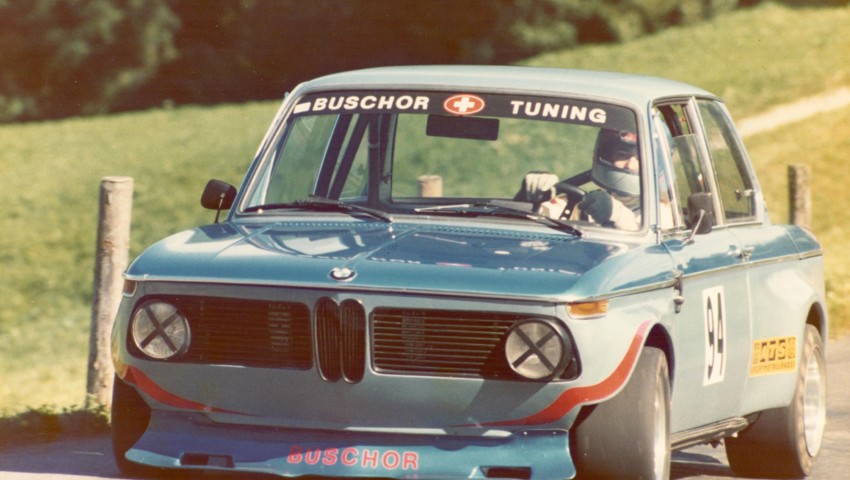 Mit dem BMW 1602, einem Modell mit Kotflügelverbreiterung, feierte Armin Buschor viele Erfolge. Mit dem BMW 1602, einem Modell mit Kotflügelverbreiterung, feierte Armin Buschor viele Erfolge.