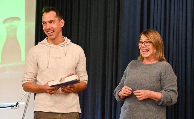 Lesung mit Carlo Janka in der Bibliothek: Beim «Iceman» taut das Publikum auf