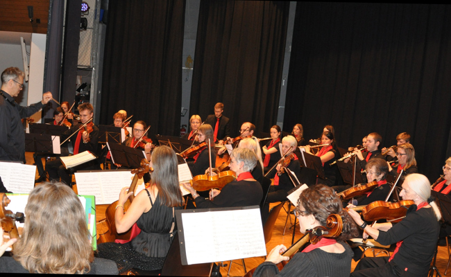 75-Jahr-Jubiläum mit musikalischer Einstimmung in den Advent gefeiert
