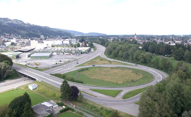 Österreichische Regierung begrüsst Schnellstrasse S 18 zur Autobahn A1