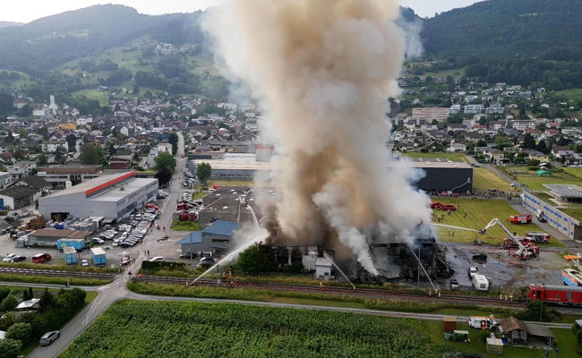 Vergütung von Feuerwehrkosten: Regierung weist Vorwurf der Willkür geharnischt zurück