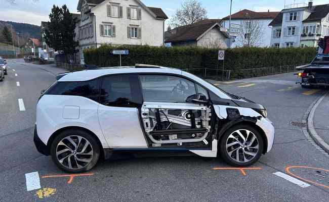 42-jährige Lenkerin übersieht anderes Auto und verursacht Kollision