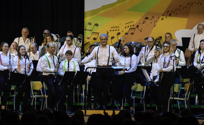 Mit der Musikgesellschaft Kriessern in 80 Minuten ins All und zurück