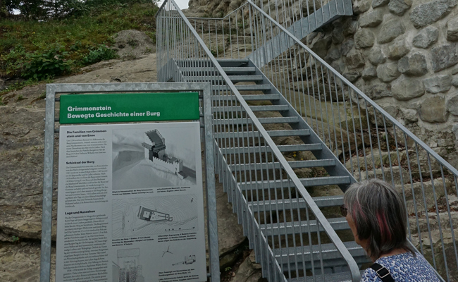 Burgruine Grimmenstein: Neue Treppe ermöglicht Teilaufstieg und Ausblick