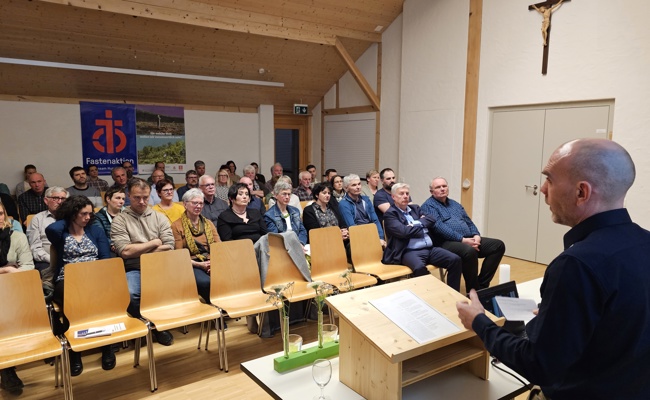 Bürgerversammlung: Das Berggebiet wird digital