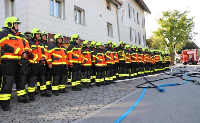 Feuerwehr bekommt neue Ausrüstung