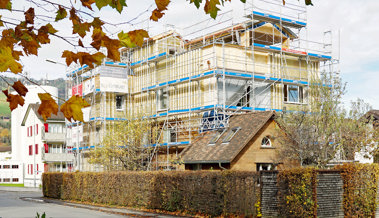 Hingucker im Wohnquartier: Hier entsteht ein Haus über einem anderen