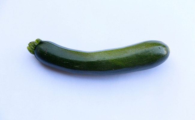 Die Zucchetti gehört zu den Sommerkürbissen