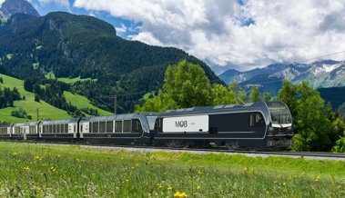 Stadler liefert sechs Meterspur-Lokomotiven an die Montreux-Berner Oberland-Bahn