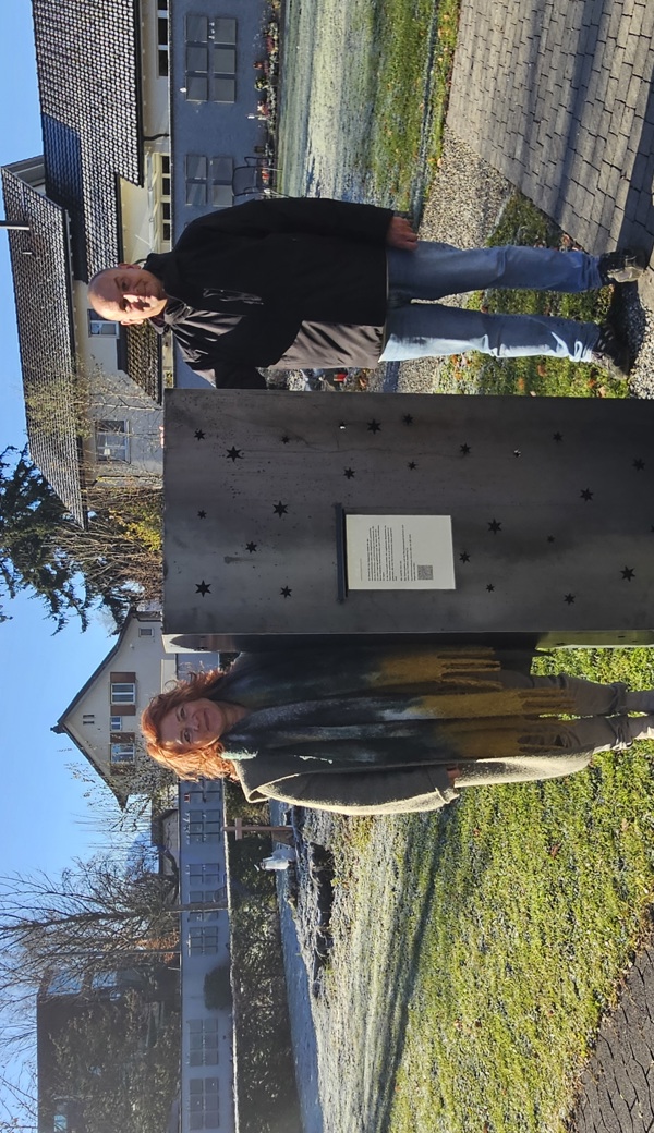 Diakon Bernd Bürgermeister und Sozialbegleiterin Yvonne Cusinato. Sie begleiten Menschen in der Trauer, führen Gespräche und gestalten Rituale sowie Gebete