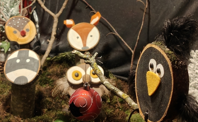 Öffnung 1. Adventsfenster und Eröffnung Laternliweg