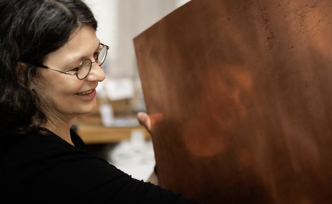 Katharina Bierreth zeigt Kunst zwischen Stille, Tanz und Mensch