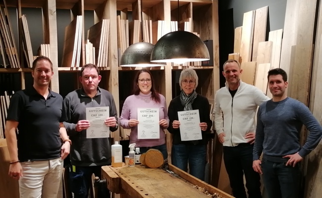 Wettbewerbsauflösung Tag der offen Türe wertholz GmbH und Holzhelden GmbH