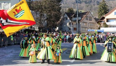Frühlingsfest der Schalmeien: Musik, Geselligkeit und Tradition in der Mehrzweckhalle Riet