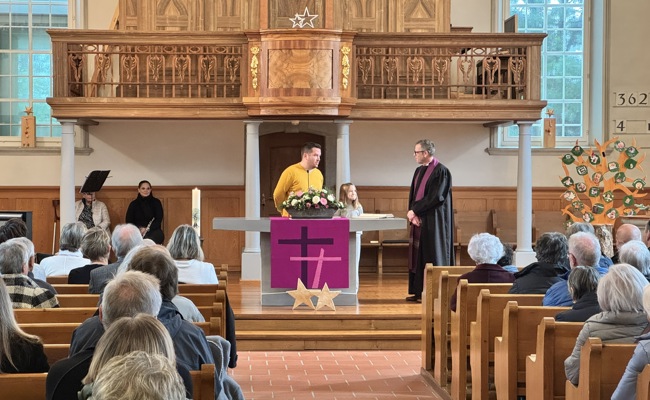 Erster Advent mit Projektchor und Jubiläum