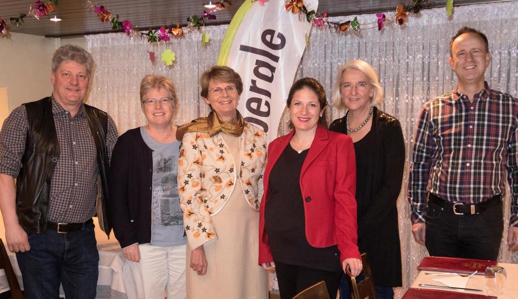 Vorstand der Grünliberalen Partei Rheintal am Neujahrsapéro (von links): Benno B. A Stadler, Bea Schaefer, Alt-Nationalrätin Margrit Kessler, Nadine Niederhauser (Präsidentin der Kantonalpartei St. Gallen), Sabine Greiser, Ivo Silvestri.