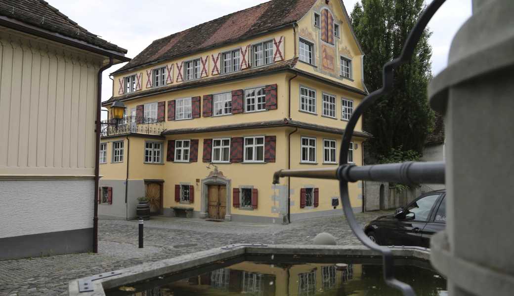 Das denkmalgeschützte Haus am Eingang zu Balgachs altem Dorfkern ist voraussichtlich ab Mitte August wieder für Gäste offen. 