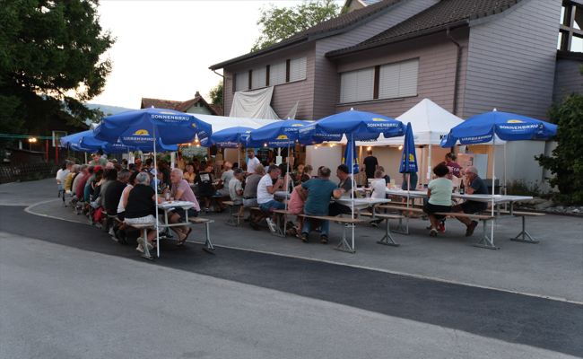 Sommerfest mit Musik und Genuss
