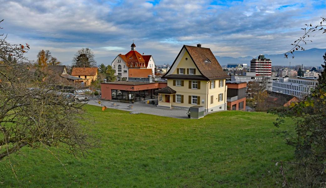 Der Standort Heerbrugg der Psychiatrie-Dienste Süd. Chefärztin Angela Brucher: «Wir bemerken einen grossen Anstieg auf all unsere Angebote.» 