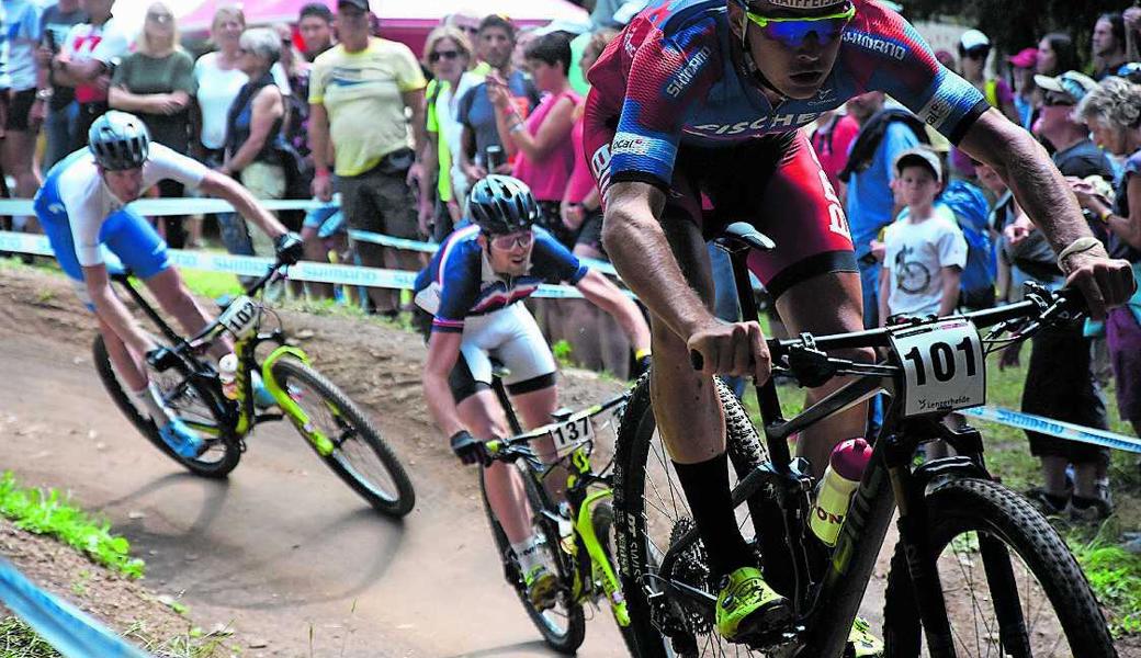 Noah Blöchlinger kommt gegen Ende Jahr immer besser in Form,  nun möchte er seine Saison verlängern. Noah Blöchlinger kommt gegen Ende Jahr immer besser in Form,  nun möchte er seine Saison verlängern.