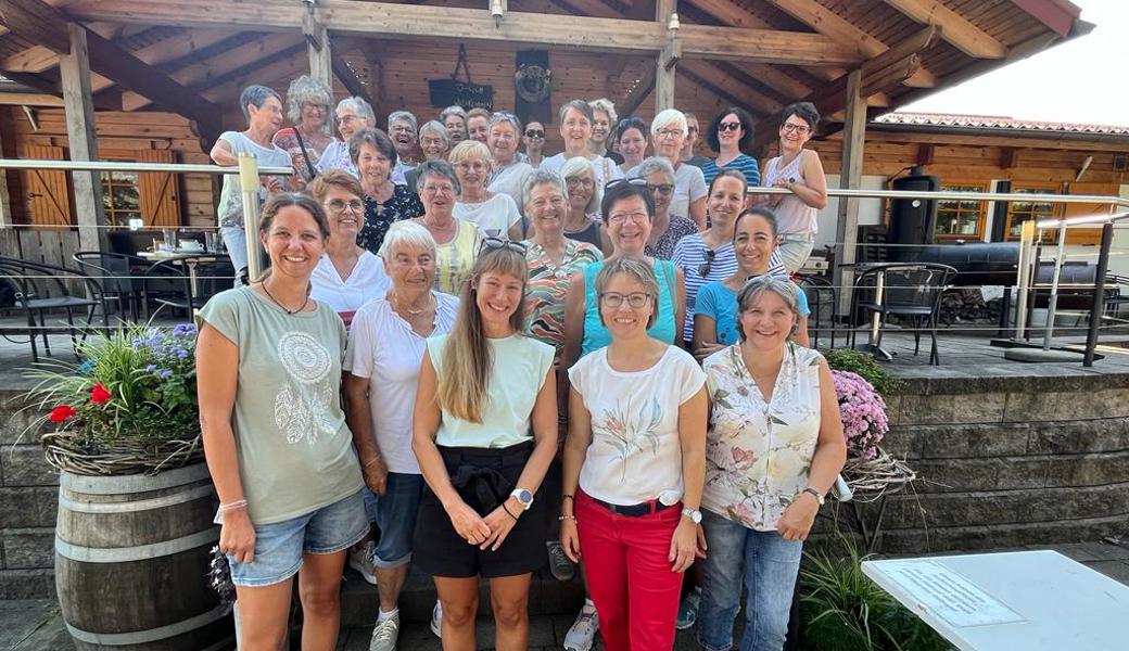 Gruppenfoto der Gymnastikgruppe Diepoldsau-Schmitter 